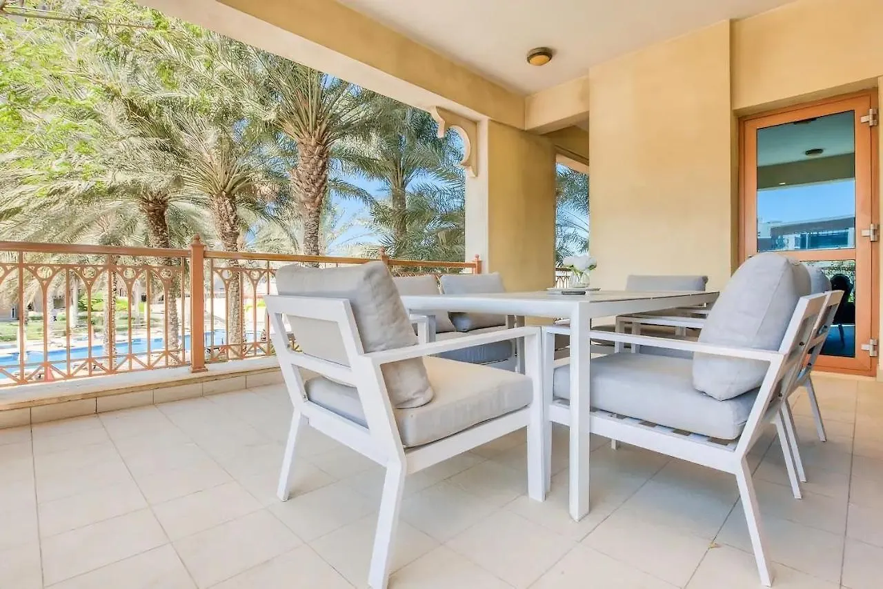Direct Access To Nakheel Mall At The Heart Of The Palm Dubai